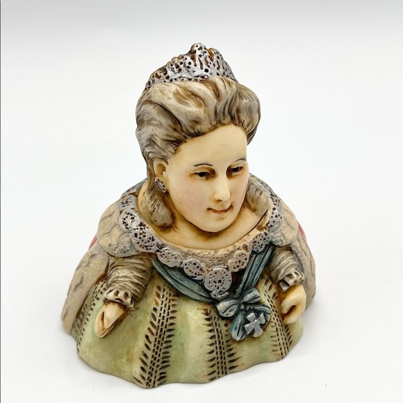 Pot Bellys CATHERINE THE GREAT Trinket Box - Picture 3 of 6